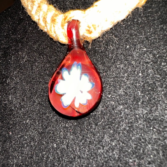Blown glass pendant beaded hemp woven necklace - Picture 3 of 7